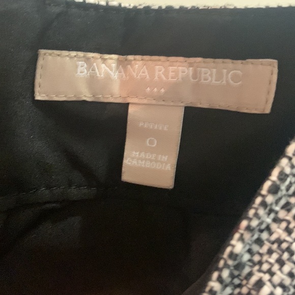 Wool knit pencil skirt from Banana Republic - Picture 2 of 2